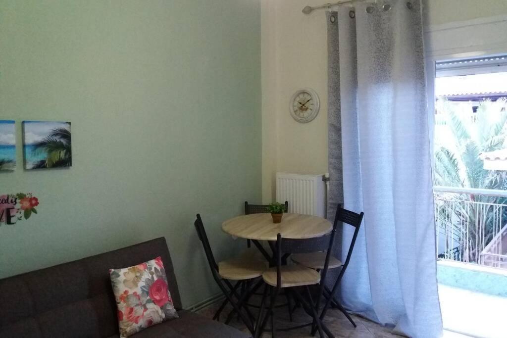 Zefis Appartment オウランオウポリ エクステリア 写真